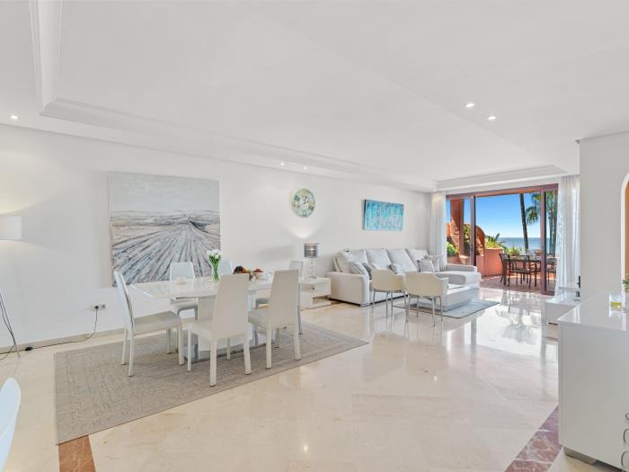 Golden Shore Seafront Apartment